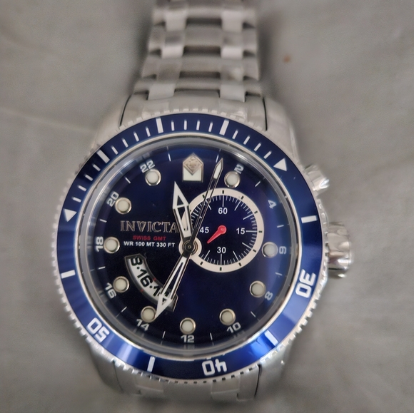 Watch Men's NWT INVICTA Model 6090 GMT Pro Diver - Picture 1 of 6